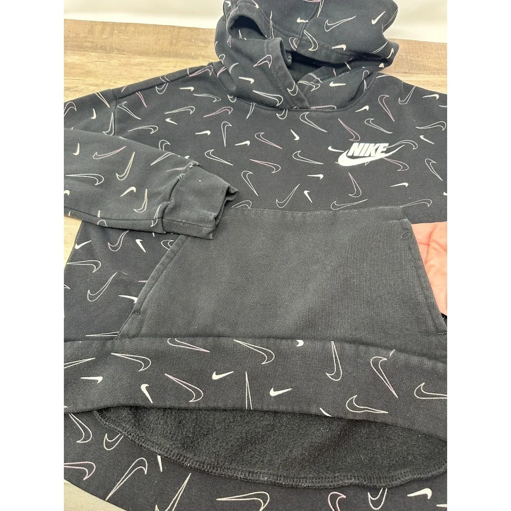 Nike Girl's Pullover Hoodie‎ All Over Print Logo Swoosh Black & White Medium